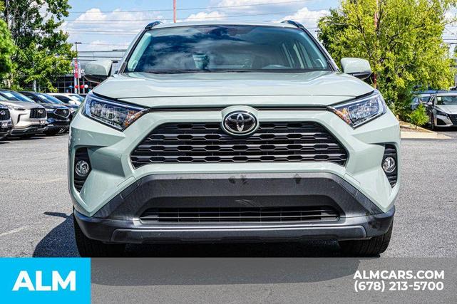 Photo of 2020 Ruby Flare Pearl Toyota RAV4
