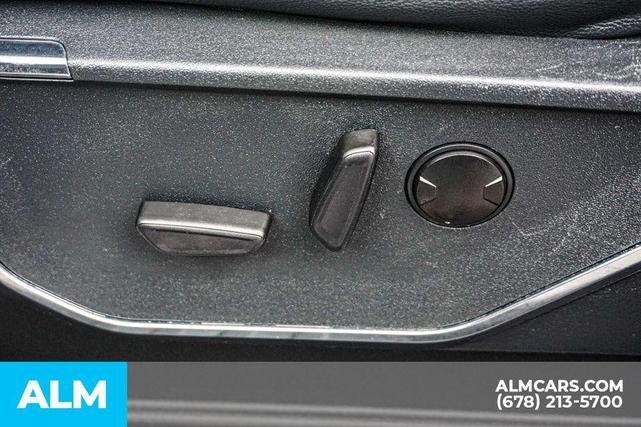Photo of 2023 Agate Black Metallic Ford F-450