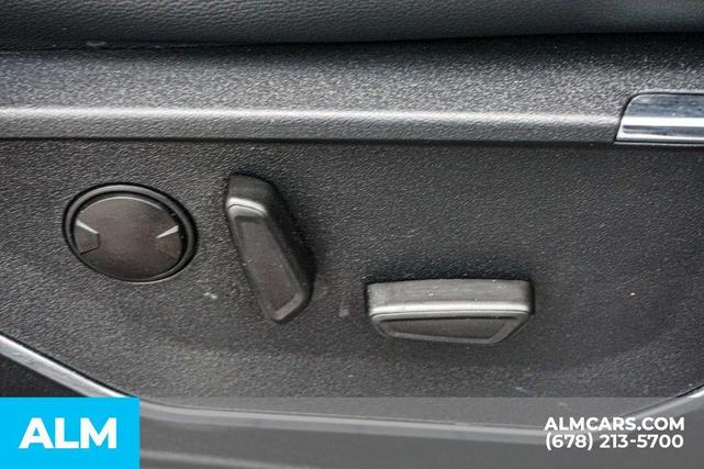 Photo of 2023 Agate Black Metallic Ford F-450