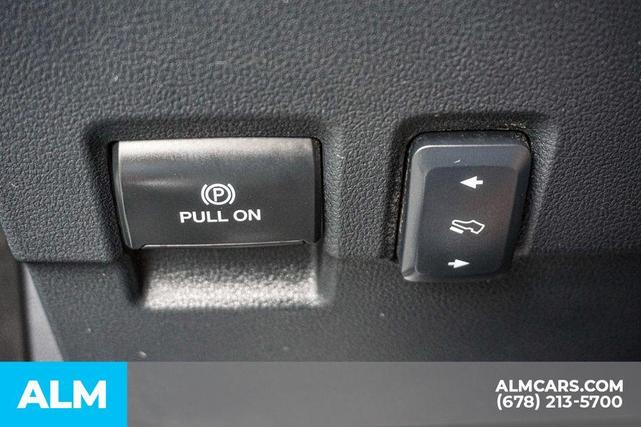 Photo of 2023 Agate Black Metallic Ford F-450