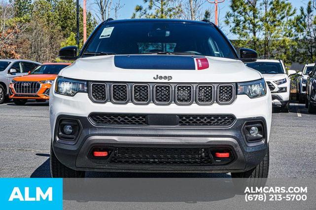 Photo of 2024 Bright White Clearcoat Jeep Compass