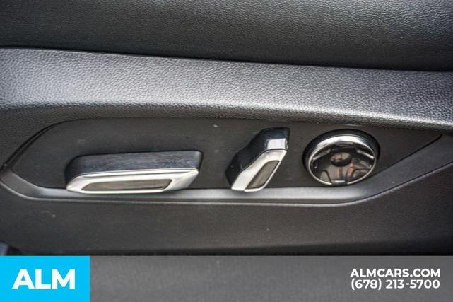 Photo of 2024 Liquid Carbon Metallic Acura MDX