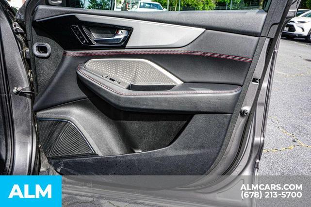 Photo of 2024 Liquid Carbon Metallic Acura MDX
