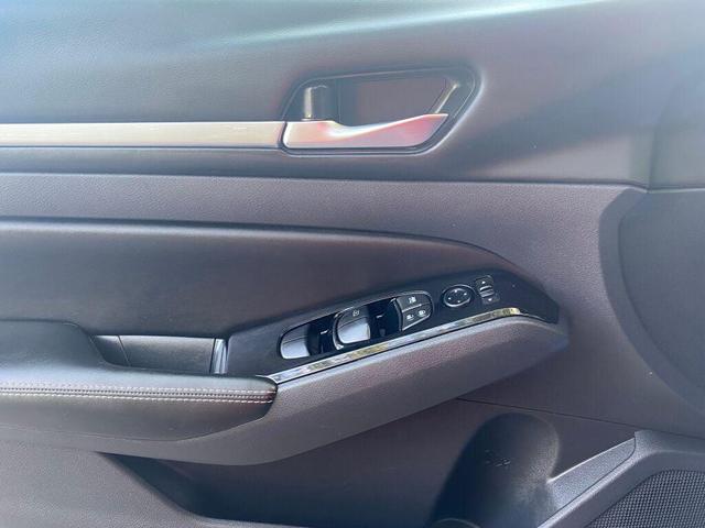 Photo of 2023 Gun Metallic Nissan Altima