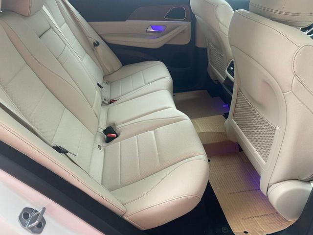 Photo of 2026 2149/White Mercedes-Benz GLE 350