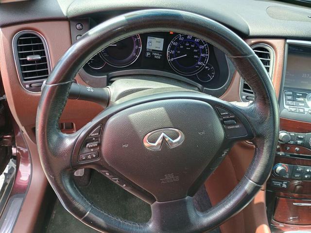 Photo of 2016 Midnight Garnet INFINITI QX50