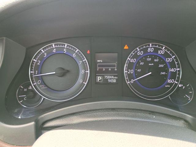 Photo of 2016 Midnight Garnet INFINITI QX50