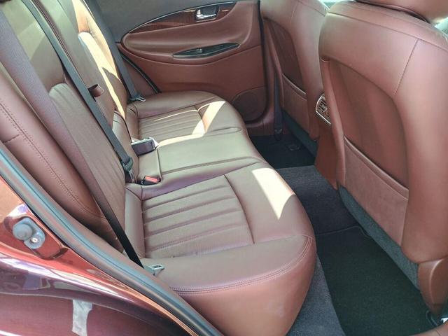 Photo of 2016 Midnight Garnet INFINITI QX50
