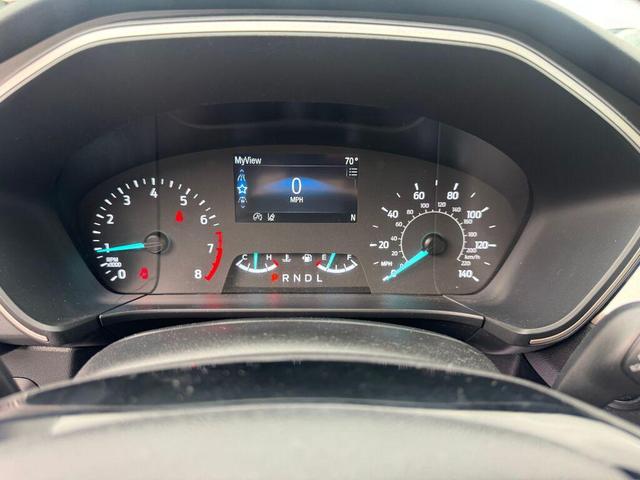 Photo of 2022 Carbonized Gray Metallic Ford Escape