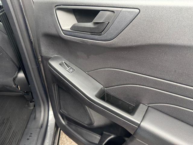 Photo of 2022 Carbonized Gray Metallic Ford Escape