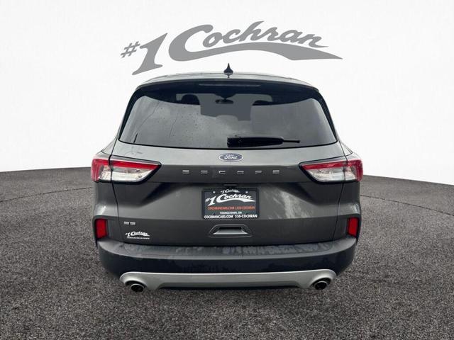 Photo of 2022 Carbonized Gray Metallic Ford Escape