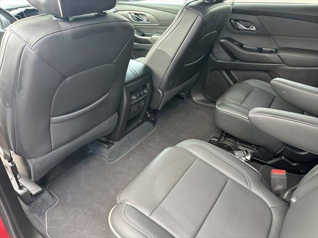 Photo of 2023 Radiant Red Tintcoat Chevrolet Traverse