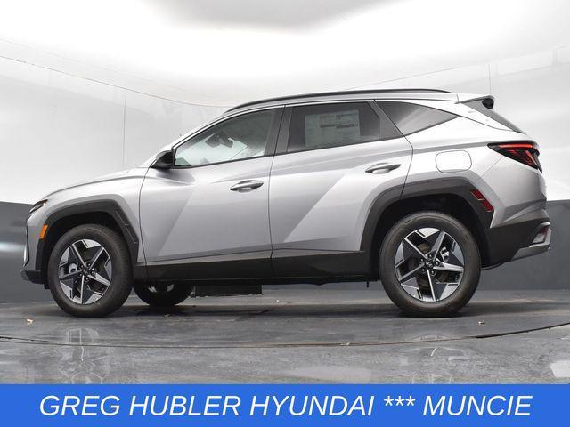 Photo of 2025 Shimmering Silver Hyundai TUCSON Hybrid
