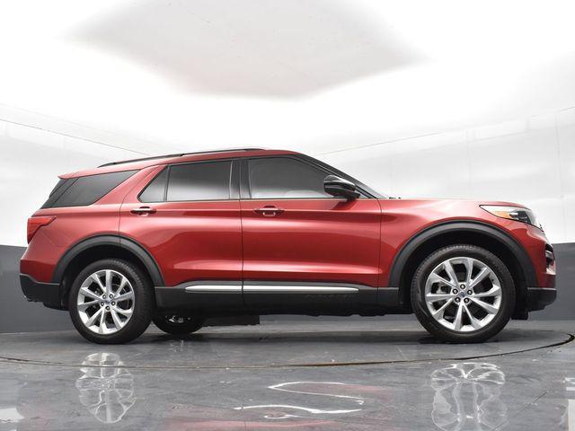 Photo of 2022 Red Ford Explorer