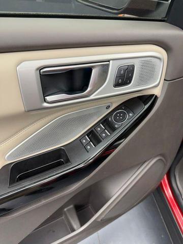 Photo of 2022 Red Ford Explorer