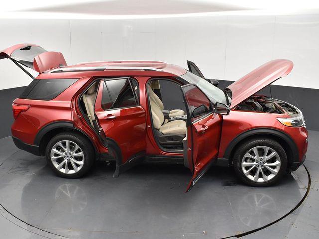 Photo of 2022 Red Ford Explorer