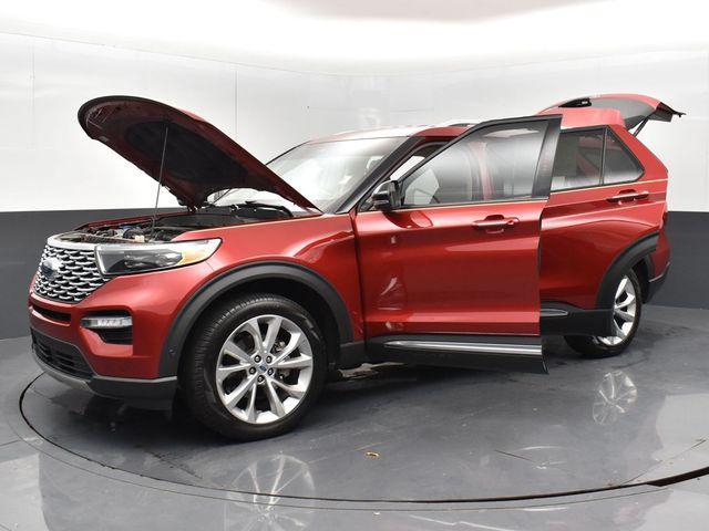 Photo of 2022 Red Ford Explorer