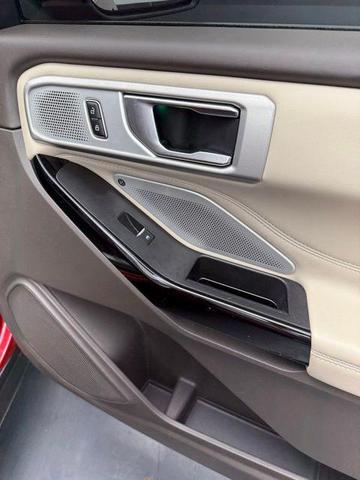 Photo of 2022 Red Ford Explorer