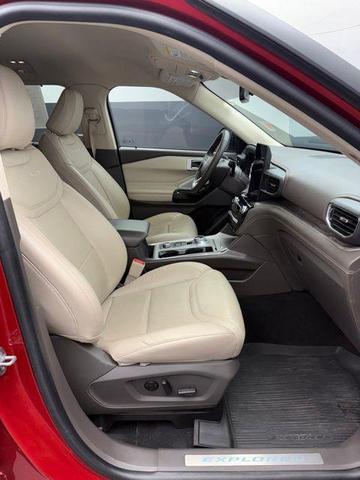 Photo of 2022 Red Ford Explorer