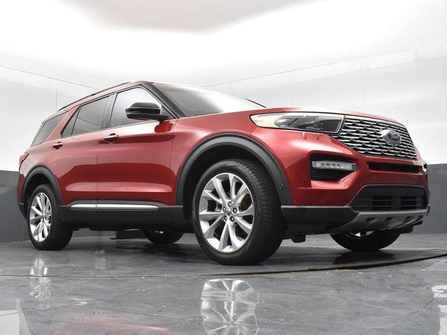 Photo of 2022 Red Ford Explorer