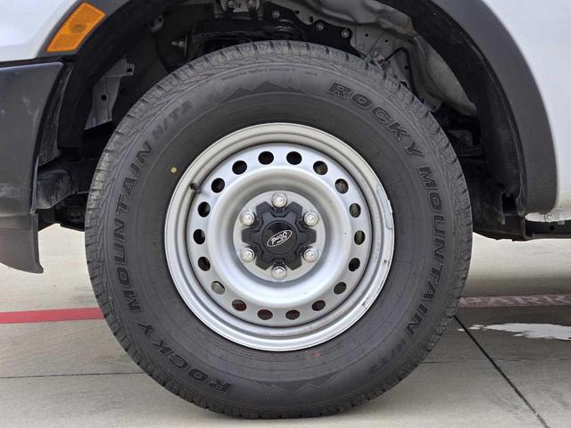 Photo of 2022 Oxford White Ford Ranger