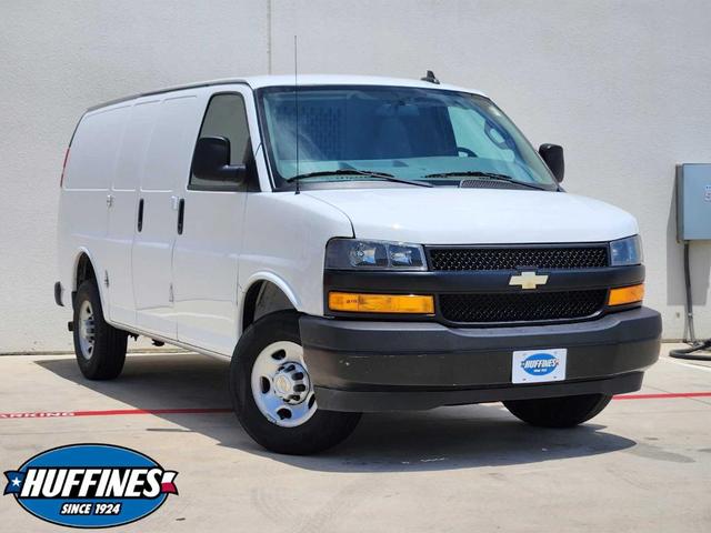 2022 Chevrolet Express 3500