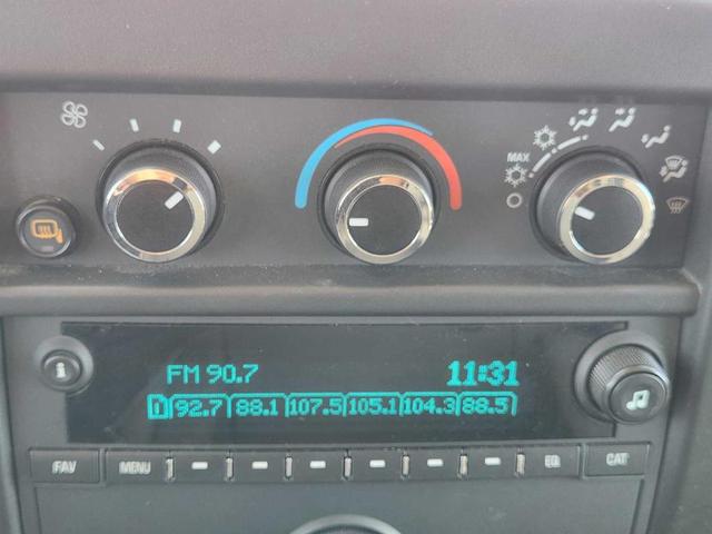 Photo of 2022 Summit White Chevrolet Express 3500