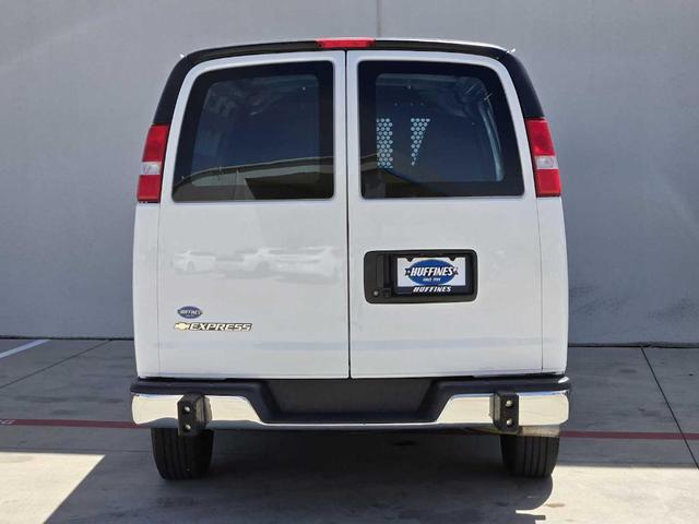 Photo of 2023 Summit White Chevrolet Express 2500