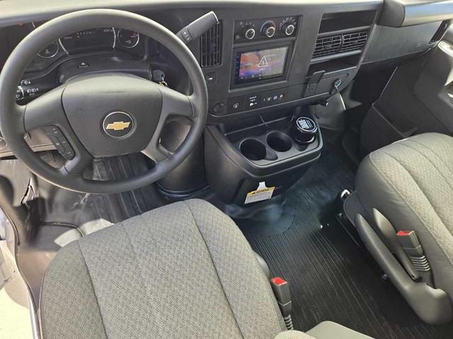 Photo of 2025 Summit White Chevrolet Express 2500
