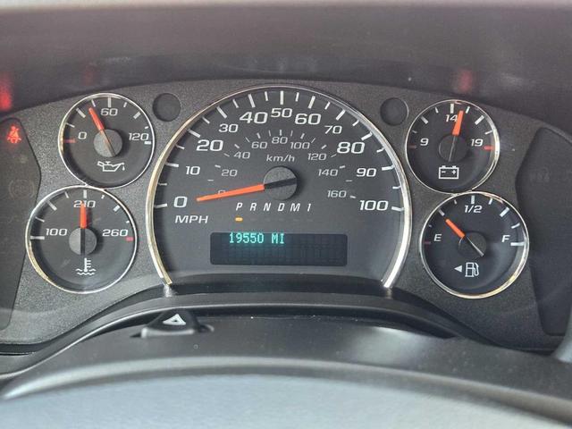 Photo of 2022 Summit White Chevrolet Express 3500