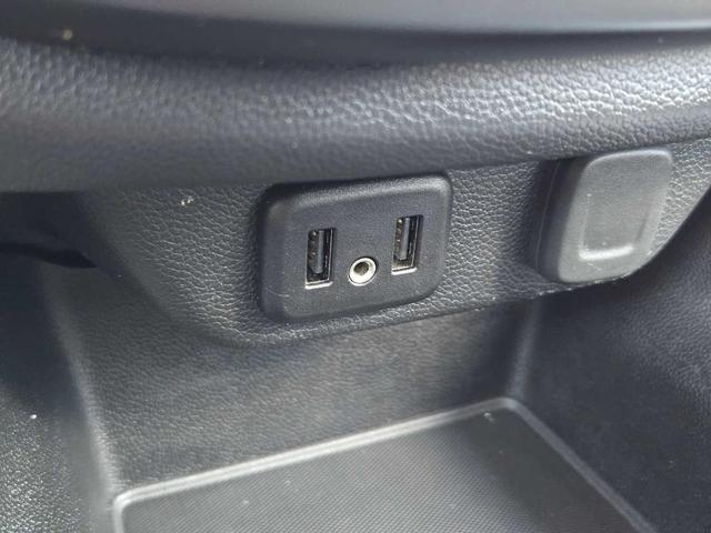 Photo of 2021 Silver Ice Metallic Chevrolet Traverse
