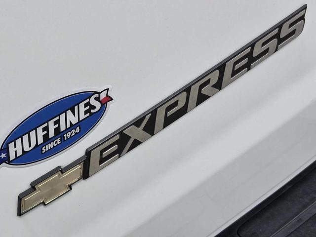 Photo of 2020 Summit White Chevrolet Express 2500