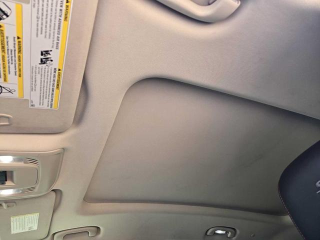 Photo of 2023 White Frost Tri-Coat Buick Envision