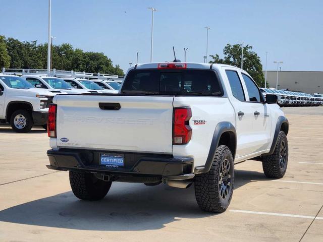 Photo of 2024 Summit White Chevrolet Colorado