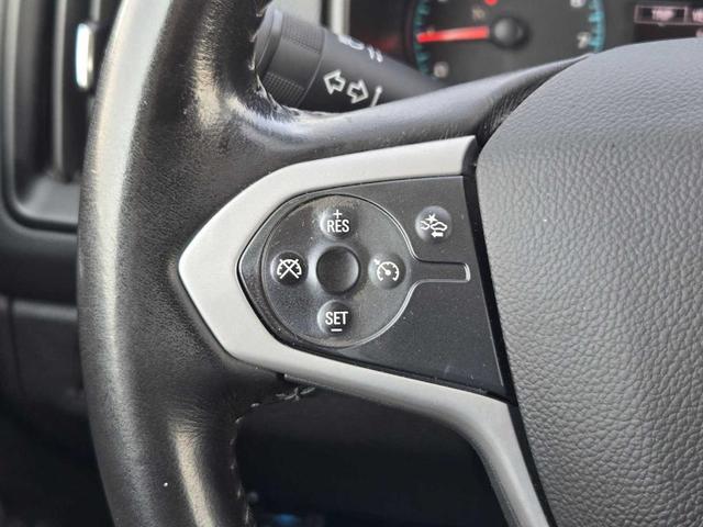 Photo of 2022 Summit White Chevrolet Colorado