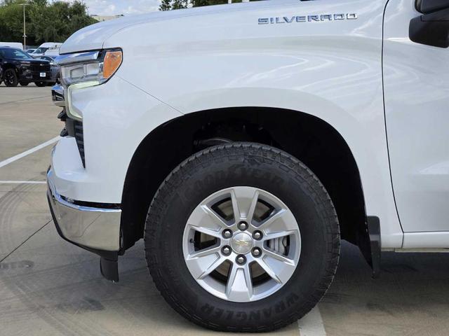 Photo of 2022 Summit White Chevrolet Silverado 1500