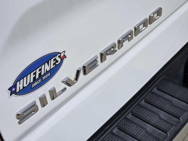 Photo of 2022 Summit White Chevrolet Silverado 1500