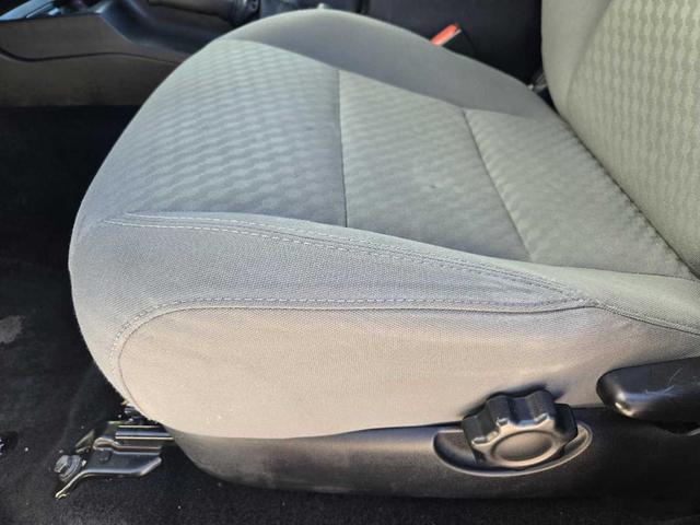 Photo of 2021 Super White Toyota Tacoma