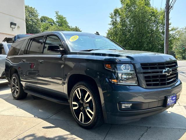 Photo of 2019 Shadow Gray Metallic Chevrolet Suburban