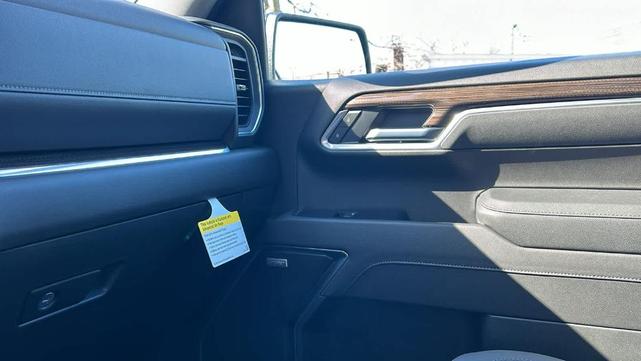 Photo of 2025 Summit White Chevrolet Silverado 1500