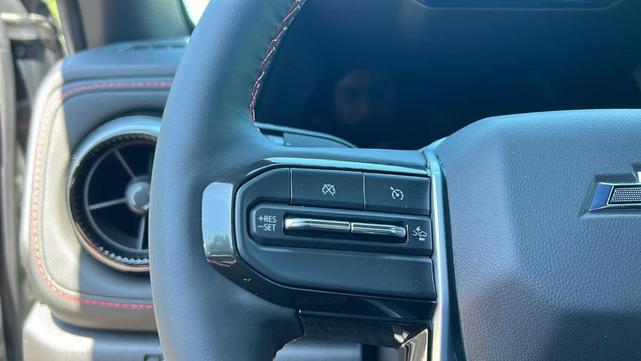 Photo of 2025 Sterling Gray Metallic Chevrolet Colorado