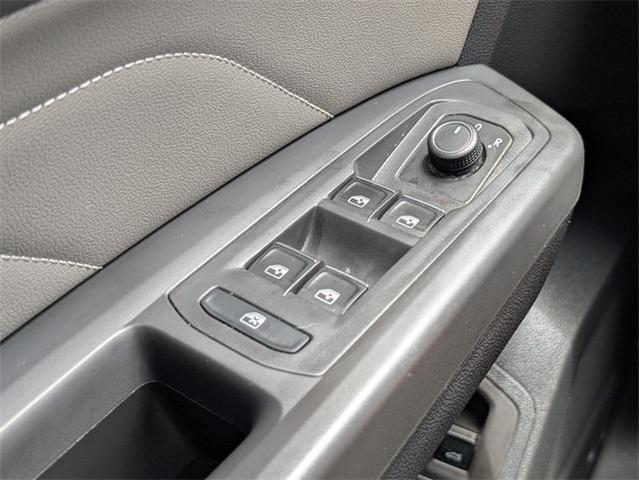 Photo of 2023 Pure White Volkswagen Atlas