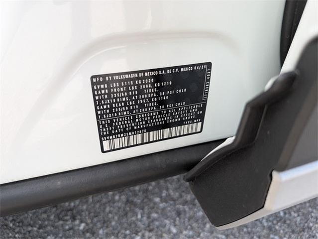 Photo of 2025 Pure White Volkswagen Tiguan