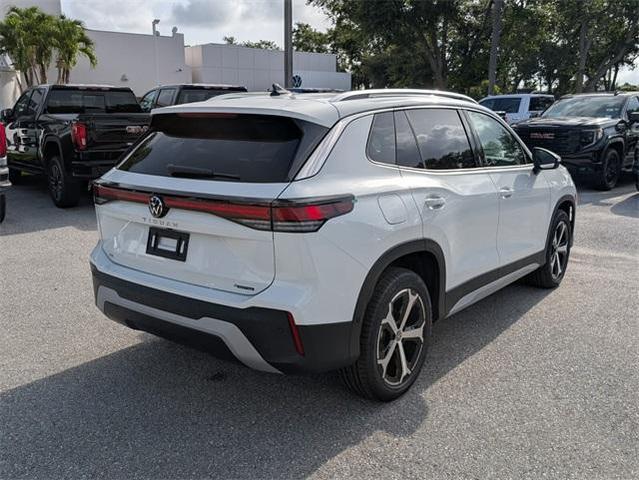 Photo of 2025 Pure White Volkswagen Tiguan