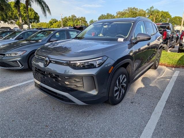Photo of 2025 Platinum Gray Metallic Volkswagen Tiguan
