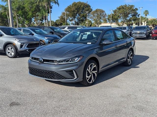 Photo of 2025 Platinum Gray Metallic Volkswagen Jetta