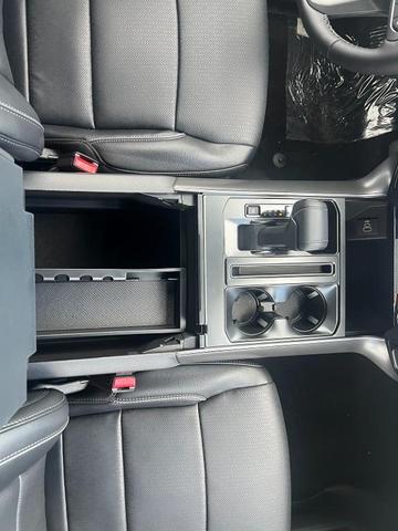 Photo of 2025 White Metallic Ford F-150