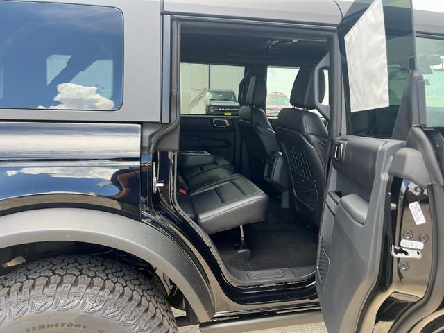 Photo of 2025 Black Ford Bronco