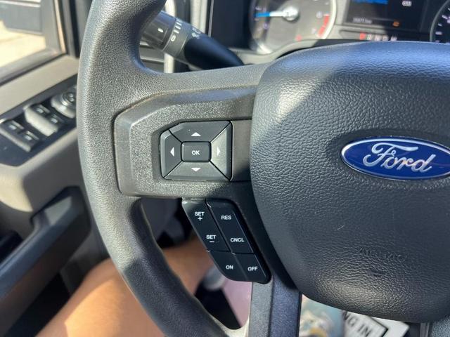 Photo of 2022 Oxford White Ford F-350