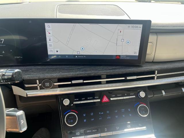 Photo of 2024 White Hyundai SANTA FE